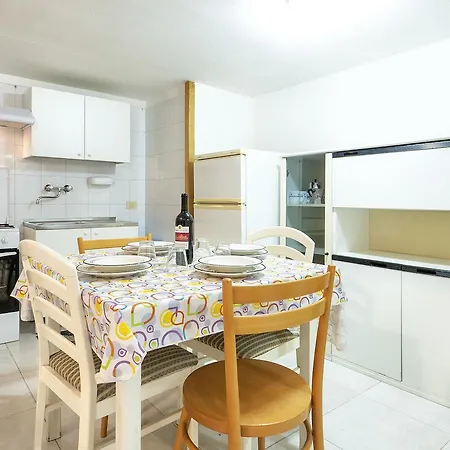 Apartamento Monolocale In Affitto A Due Passi Dal Mare *